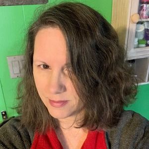 Meet your Posher, Louise